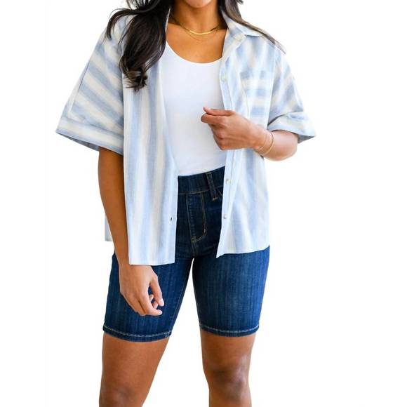 NEW ANDREE BY UNIT tailored to relax striped button down in blue - Picture 1 of 4